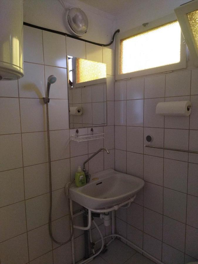 Mecsek Viragai Lak Magyarhertelend
