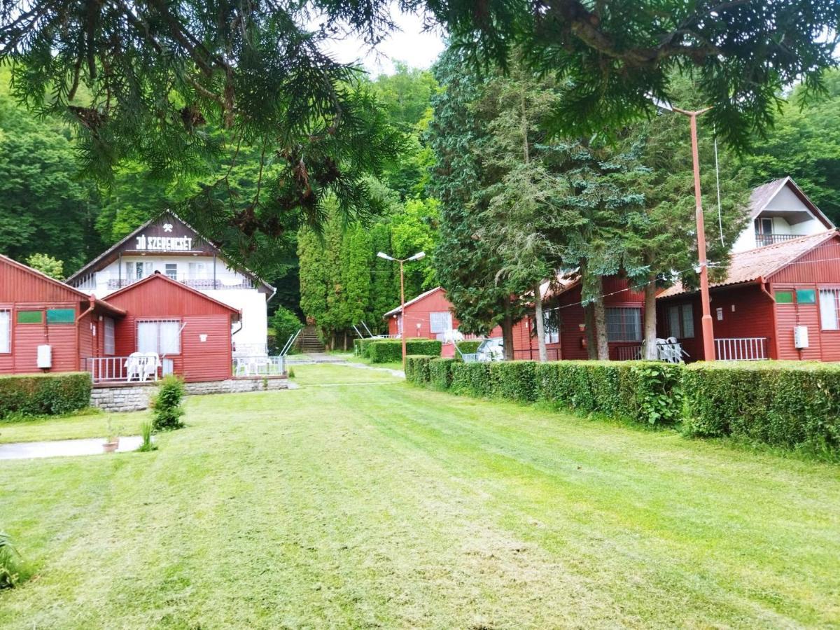 Mecsek Viragai Lak