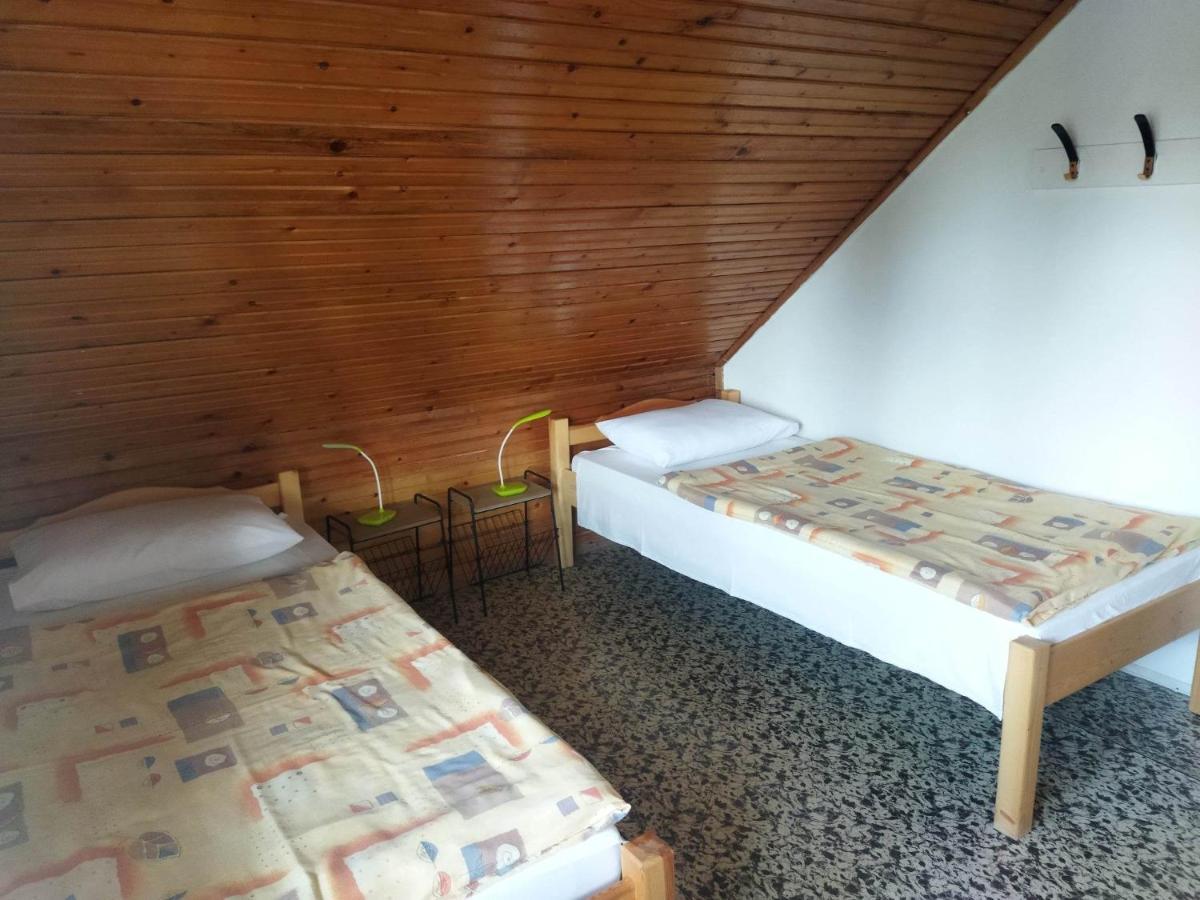 Apartament Mecsek Viragai Lak